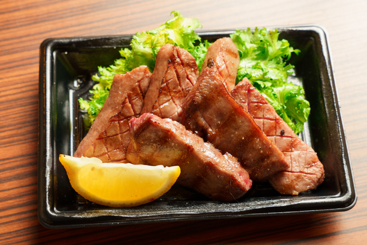 厚切り上牛タン塩焼き