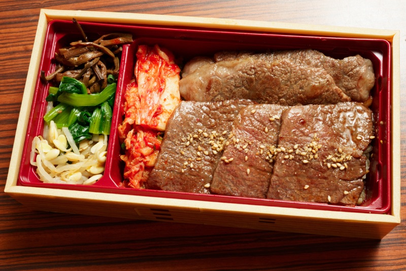A5和牛トロカルビとイチボ弁当